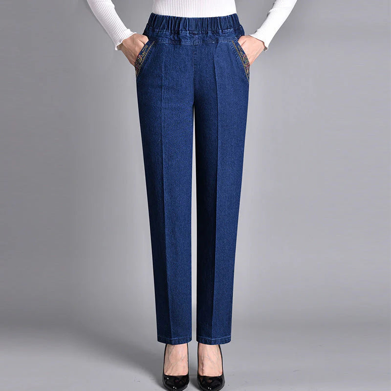 Klassish | Elastische damesjeans + Vlekbestendig damesoverhemd + Antirimpelspray