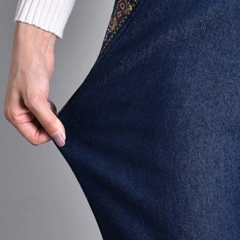 Klassish | Elastische damesjeans + Vlekbestendig damesoverhemd + Antirimpelspray